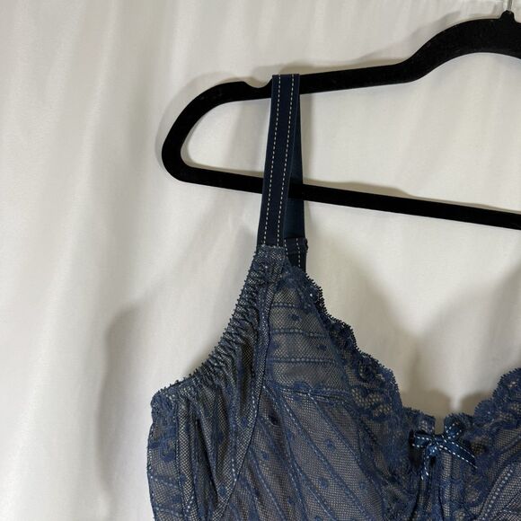 Chantelle Bra Women's 38DDD Blue Floral Lace Hook Eye Mesh Back Adjustable - Picture 3 of 12